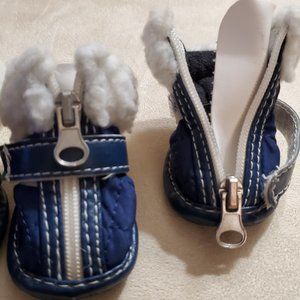 PUPCREW Dog/Puppy Fleece Shoes & Boots Size Small